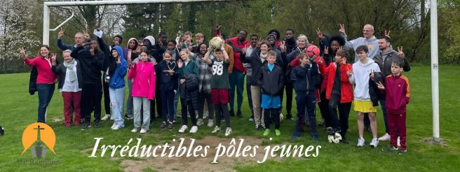 Irréductibles pôles jeunes